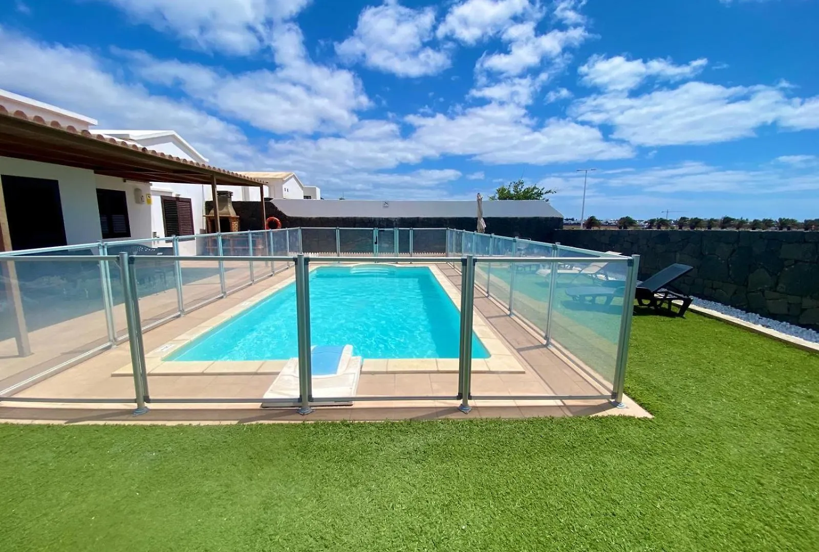 Villa Abuelo Paco - Private Heated Pool Playa Blanca