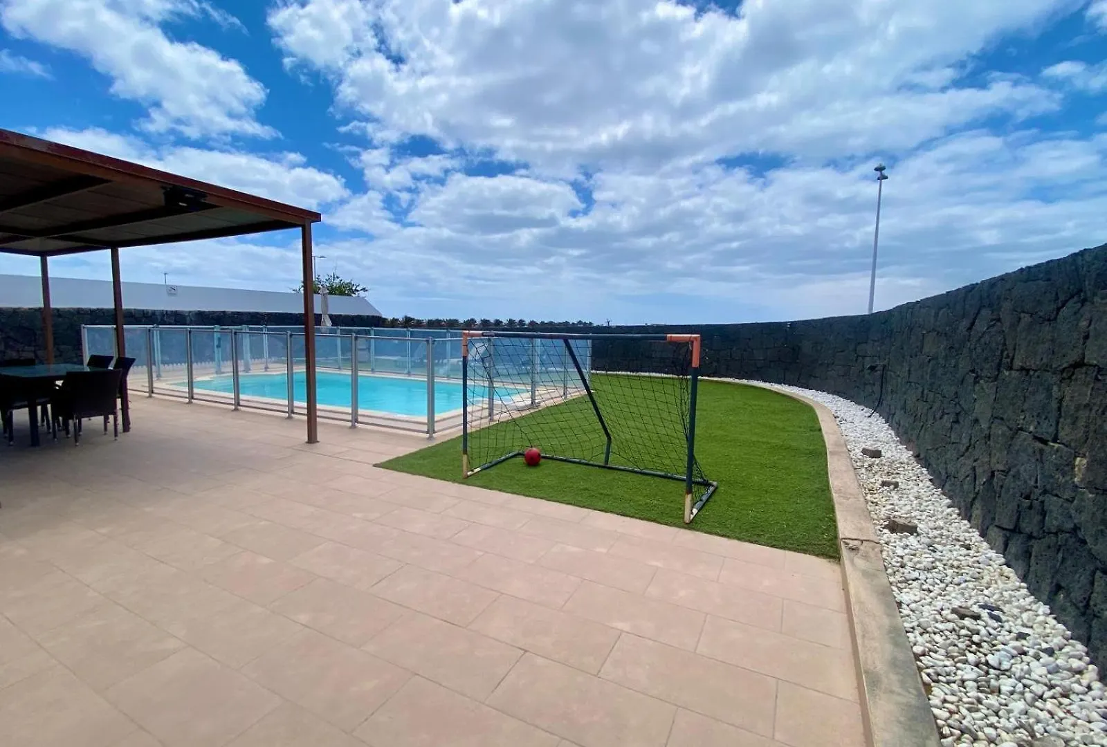 Villa Abuelo Paco - Private Heated Pool Playa Blanca