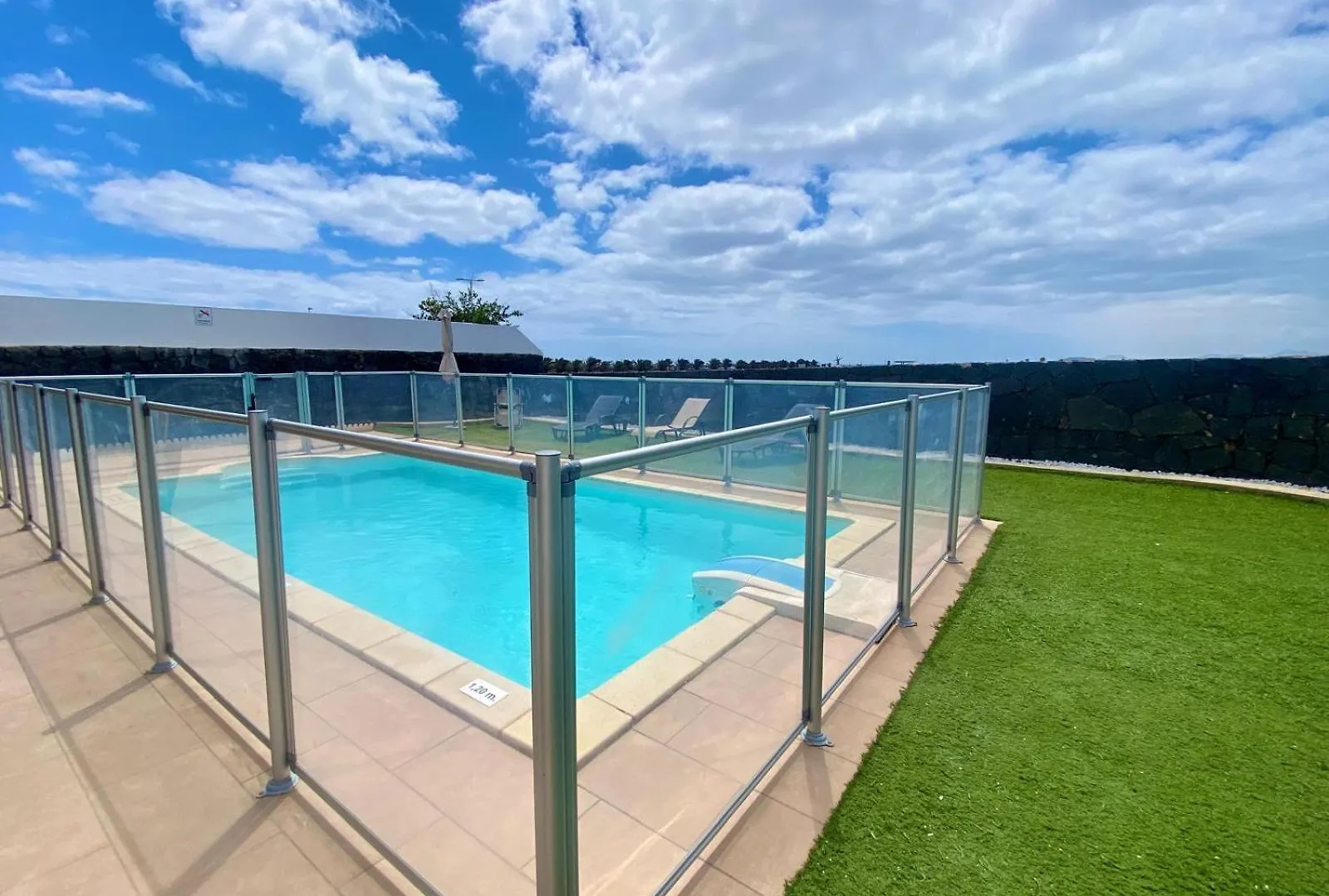 Villa Abuelo Paco - Private Heated Pool Playa Blanca